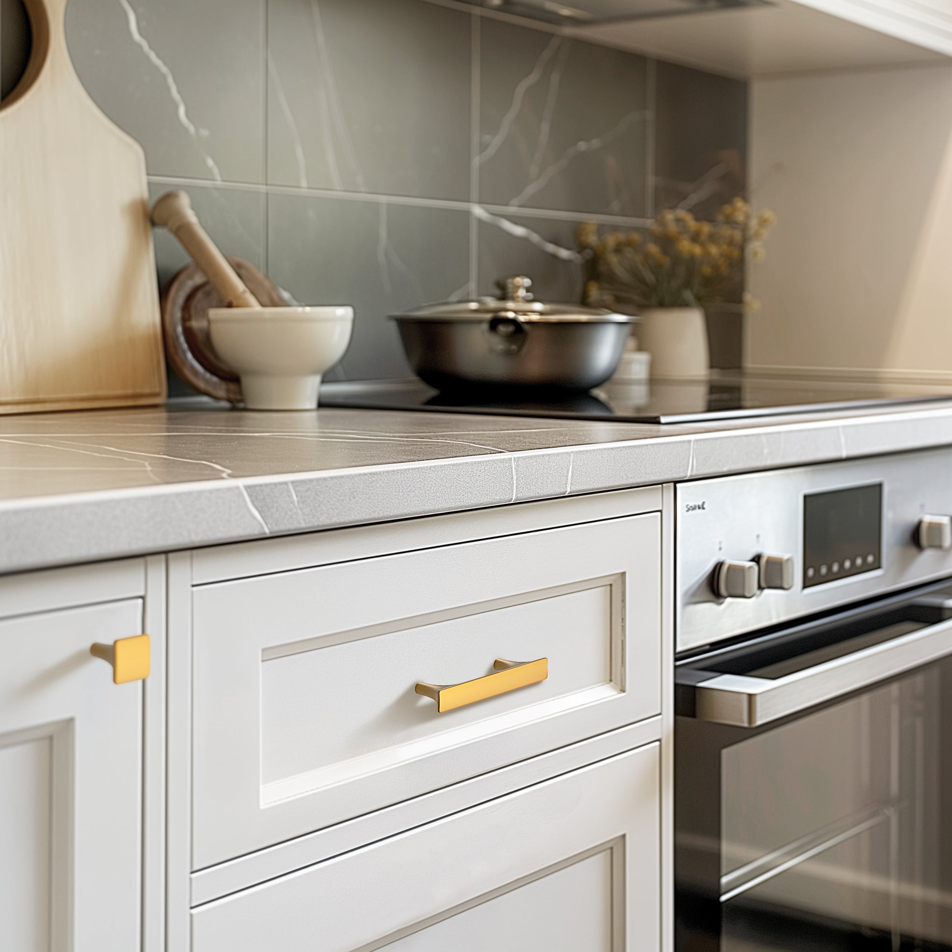 Modern Flat Cabinet Handles HESTIA HARDWARE Cabinet Pulls