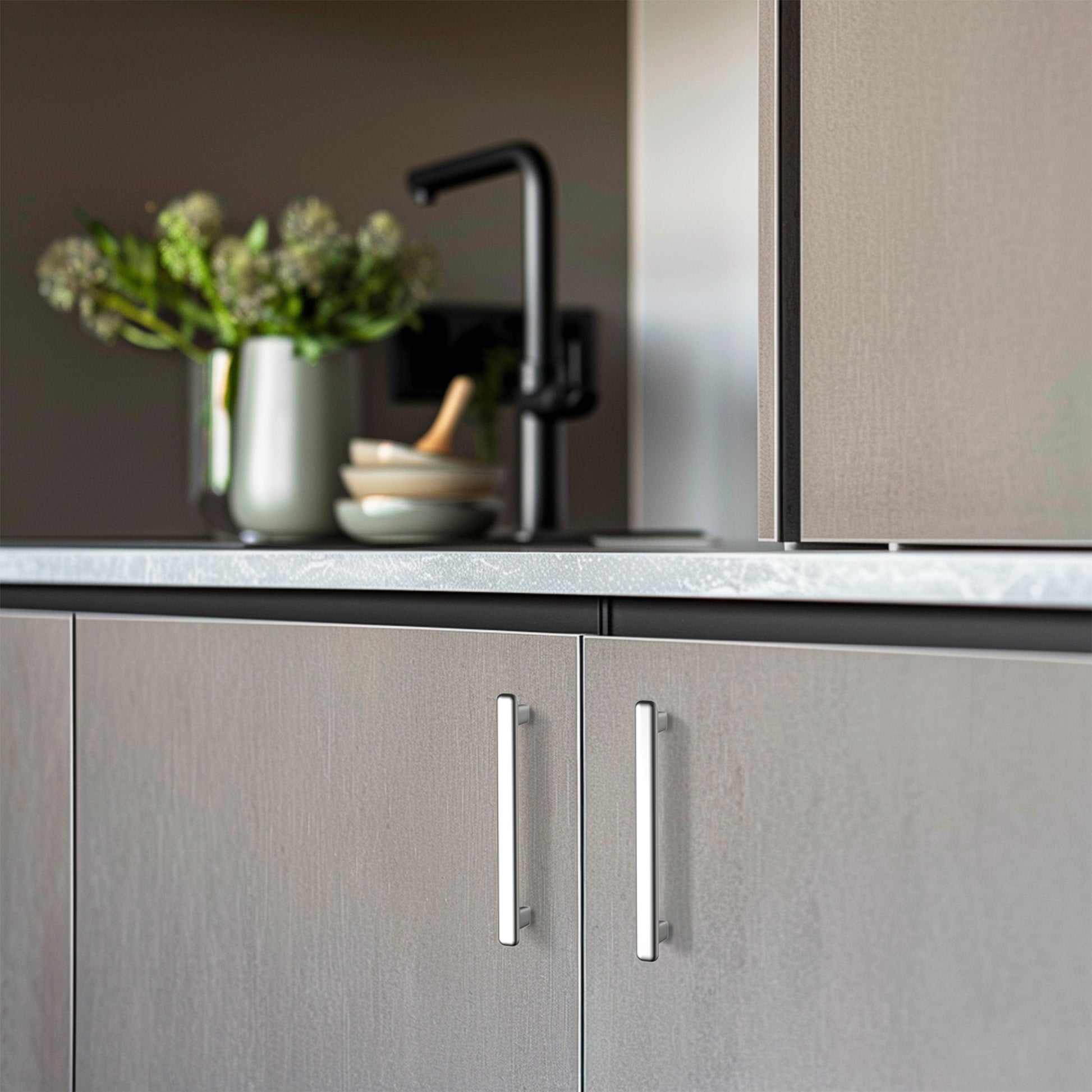 Modern Curved Edge Flat Bar Pull HESTIA HARDWARE