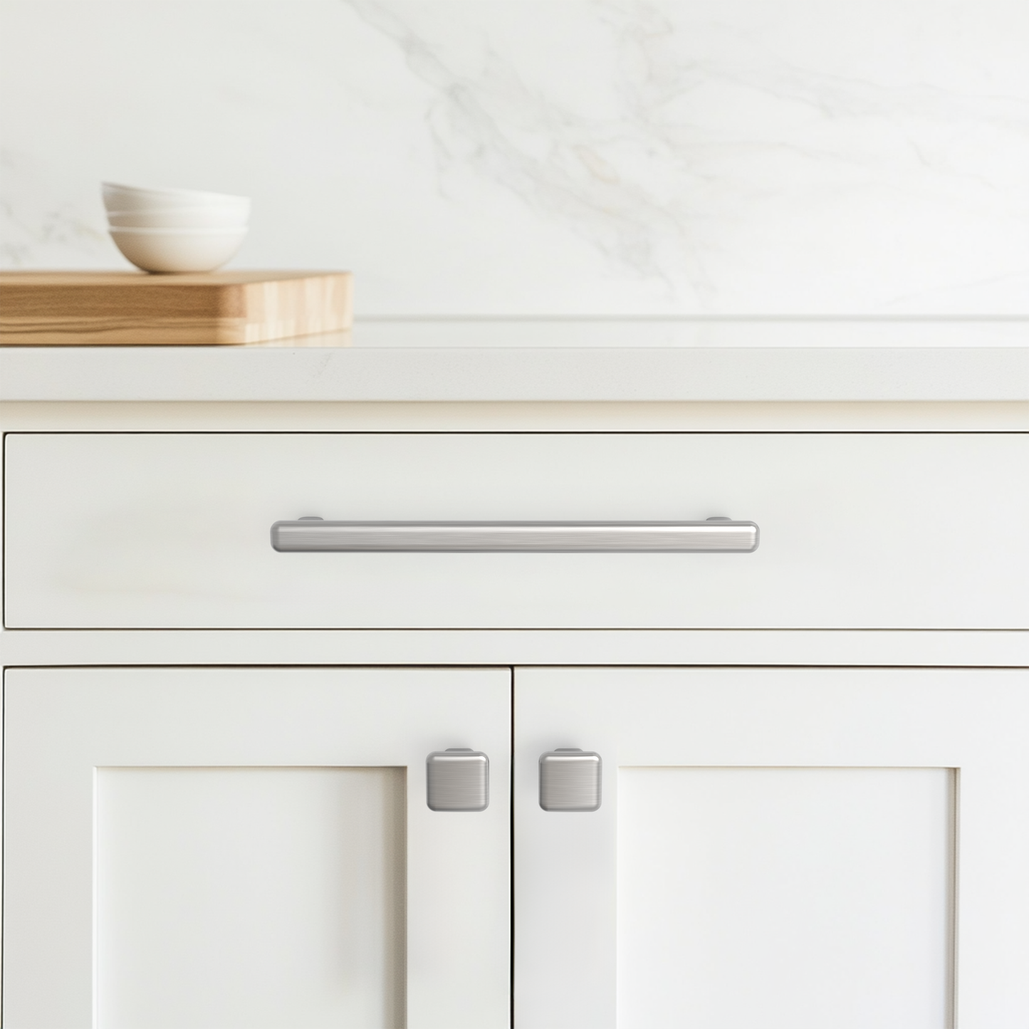 Modern Curved Edge Flat Bar Pull HESTIA HARDWARE