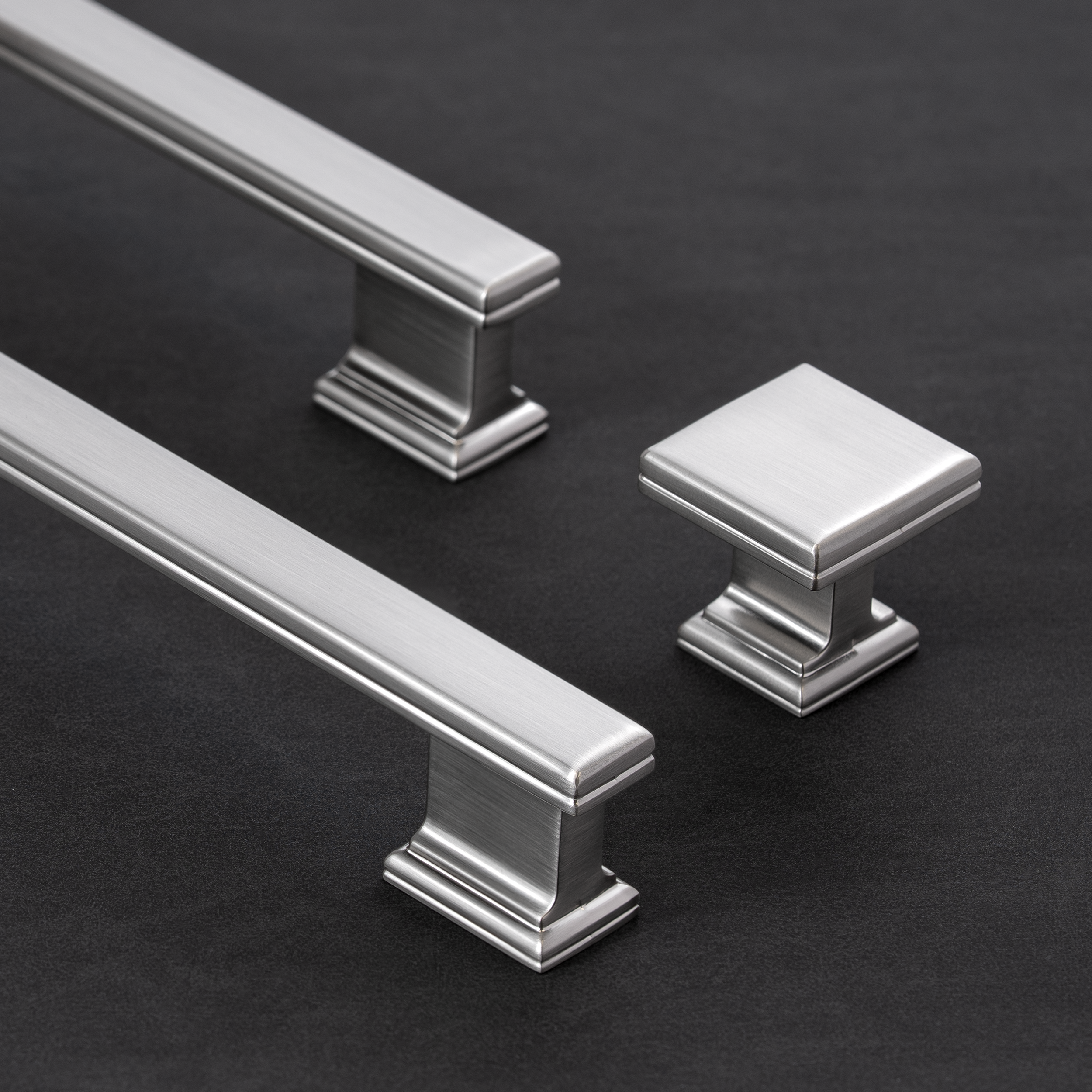 New Classic Vintage Decorative Square Pillar Knobs