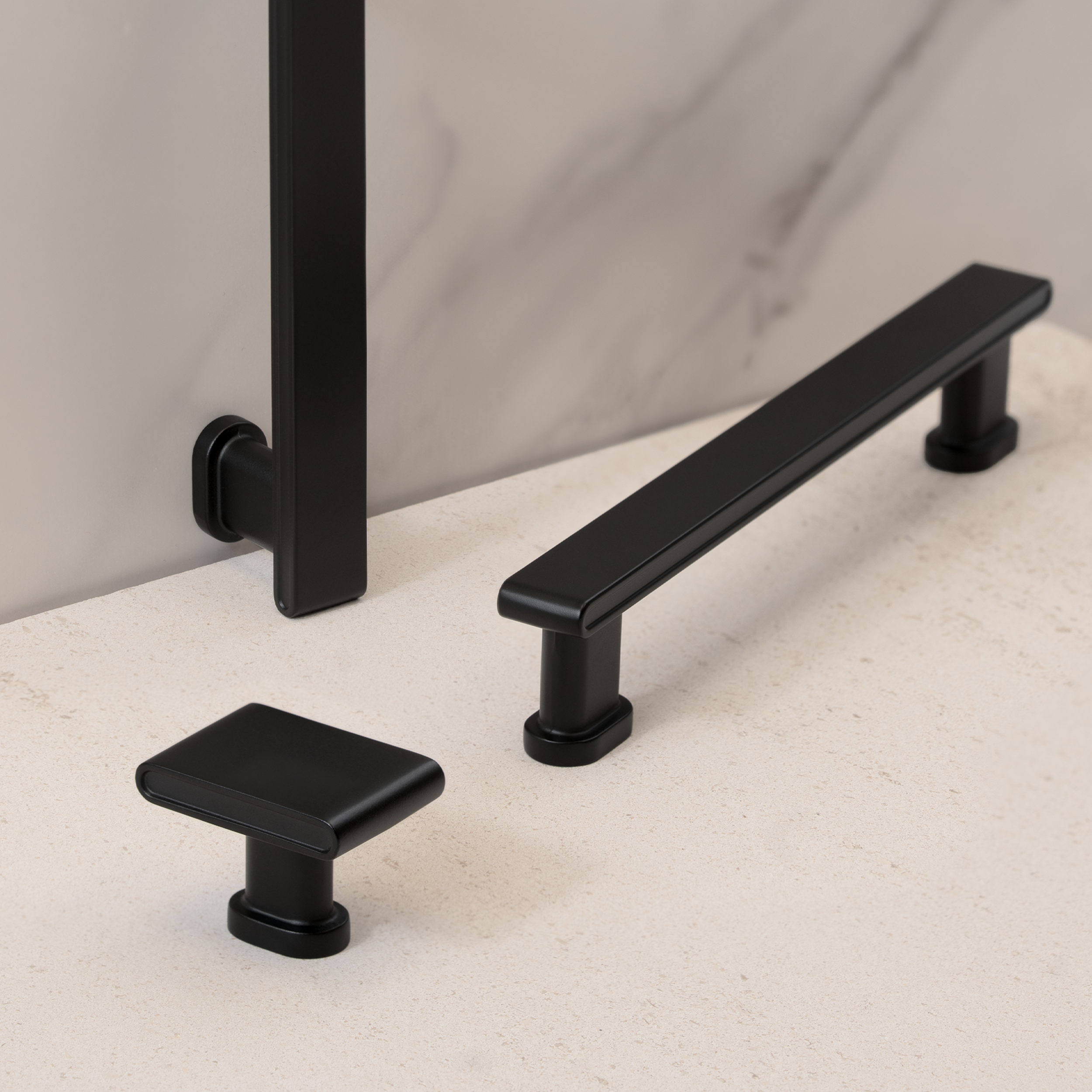 New Pillar Round Base Square Top Knobs