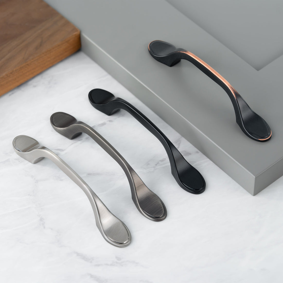 Footed Cabinet Pull HESTIA HARDWARE