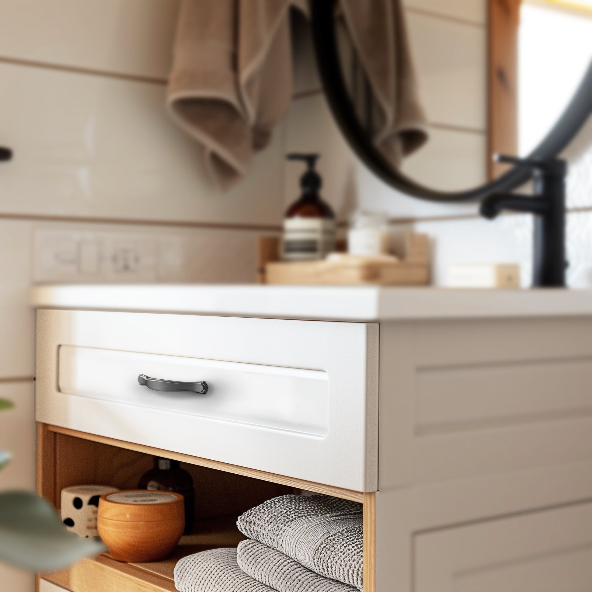 Traditional Craftsman Cabinet Handles HESTIA HARDWARE